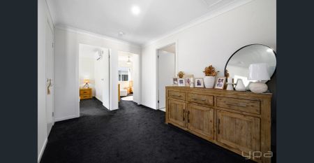 Modern townhome living with fresh upgrades - Photo 2