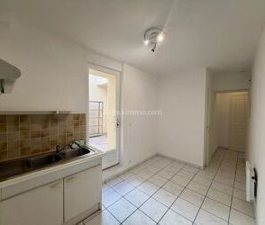 Location Appartement 2 pièces 47 m2 à Martigues - Photo 3