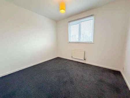 Haywood Court, Waltham Abbey, EN9 - Photo 3