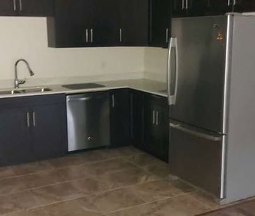 For Lease - 870 Howard Avenue Unit# 2, Windsor, Ontario - Photo 5