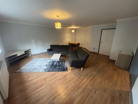 2 bedroom flat to rent - Photo 4