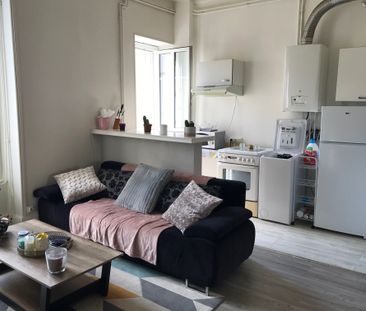 Location Appartement 2 pièces 40m² VICHY 03200 - Photo 2