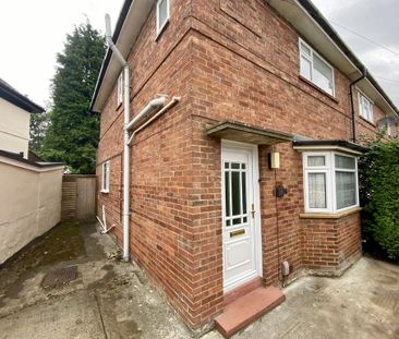 4 bedroom semi-detached house to rent - Photo 1