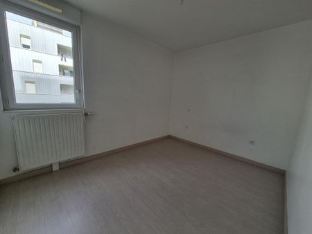 Location Appartement 3 pièces 64m² ST HERBLAIN 44800 - Photo 3