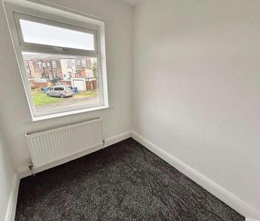 Outwood Road, Radcliffe, Manchester, M26 - Photo 2