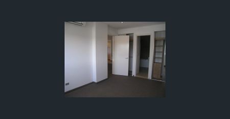 Contemporary lifestyle sanctuary in ultra-convenient setting. - Photo 4