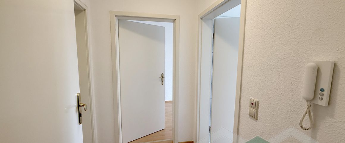 ** 2-Zimmer-Dachgeschosswohnung in Leipzig-Lindenau ** - Foto 1