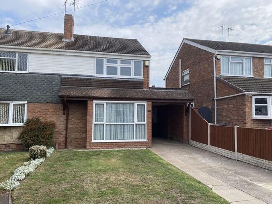 3 bedroom semi-detached house to rent - Photo 1