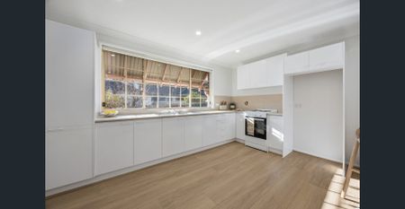 Updated villa promises relaxed private lifestyle - Photo 5
