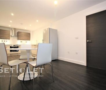 2 bedroom apartment to rent - Photo 2
