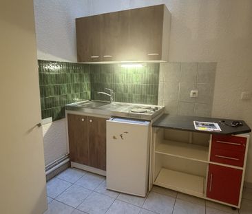Location Appartement 1 pièce 23m² CHAMBERY 73000 - Photo 6