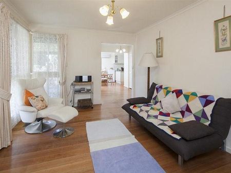 28 Kandra Street, Dandenong North - Photo 3