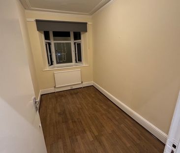 2 Bed Maisonette, Melfort Road, CR7 - Photo 4