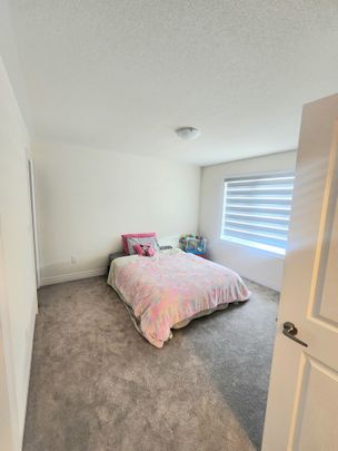 For Lease - 22 Rogerson Street, Clarington, Ontario - Photo 1