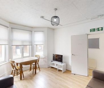 5 bedroom house share to rent - Photo 1