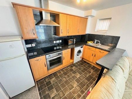 2 bedroom apartment to rent - Photo 5