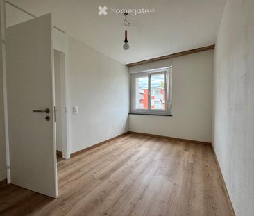 Komplettsanierte 4.5-Zimmerwohnung in Regensdorf - Photo 3