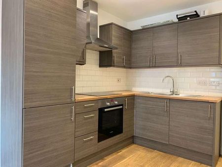 Holloway Road, Holloway, N7 - Photo 3