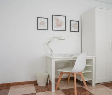 Room for rent in great apartment located in Madrid - Foto 5
