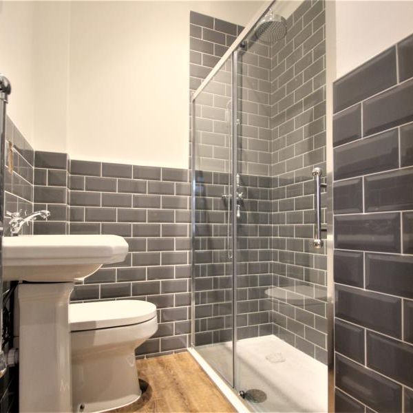 The Beeches, Woking, Surrey, GU22 - Photo 1