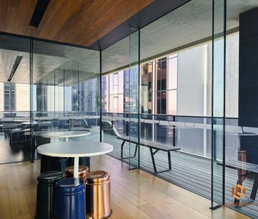 Melbourne CBD - Photo 2