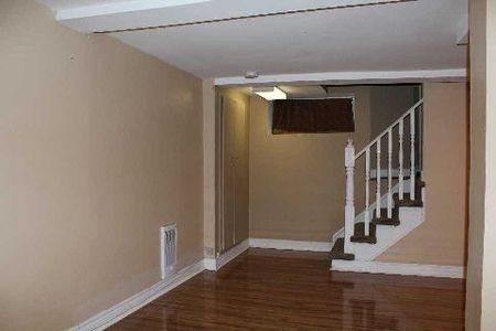 For Lease - 450 Botsford Street, Newmarket, Ontario - Photo 2