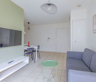 Beau T2 meublé avec balcon et garage, - Photo 2