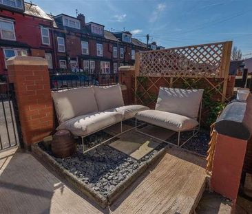 St. Hildas Mount, Leeds, LS9 - Photo 3