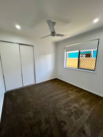 46 Tallowwood Boulevard, Cotswold Hills QLD 4350 - House For Rent - $640 | Domain - Photo 4