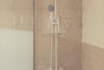 **Se alquila en Costa del Silencio apartamento de 2 dormitorios.