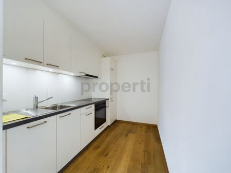 Modern 2.5-room apartment in a quiet location with a versatile leisure offer - Photo 3