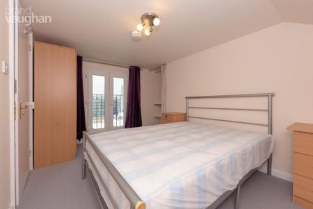 6 bedroom terraced house to rent - Photo 5