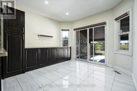 80 VENICE CRESCENT W - Photo 5