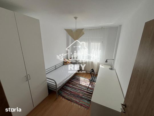 Inchiriez apartament 4 camere in Cartier Strand - Sibiu - Photo 1