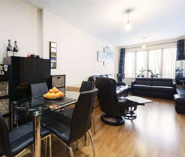 A wonderful modern and spacious one bedroom flat in a desirable loc... - Photo 3