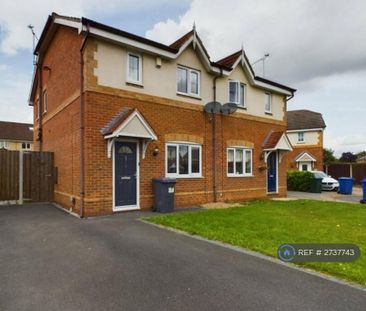 3 bedroom semi-detached house to rent - Photo 1