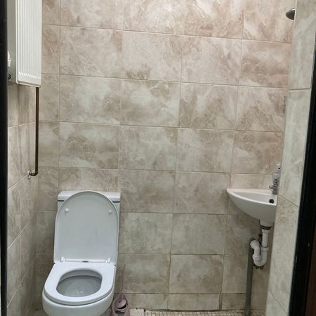 Room in a Shared House, St. Stephen's Road, E6 - Photo 4