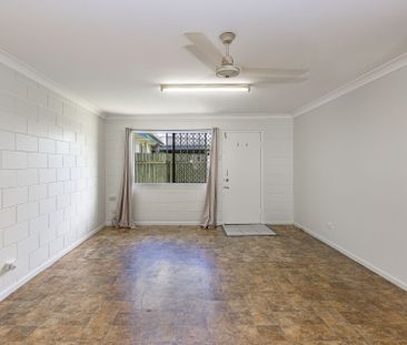 1/4 Palara Street, Currajong - Photo 1