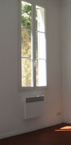 Location T1 28m² Marseille 13005 Timone - Photo 1