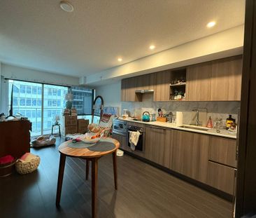 For Lease - 19 Bathurst Street Unit# 1009, Toronto, Ontario - Photo 5