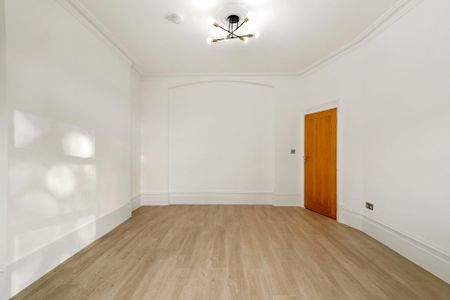Chichele Road - Photo 2