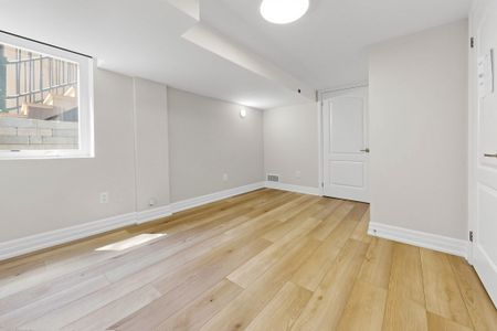For Lease - 87 Fallingbrook Road, Toronto, Ontario - Photo 5