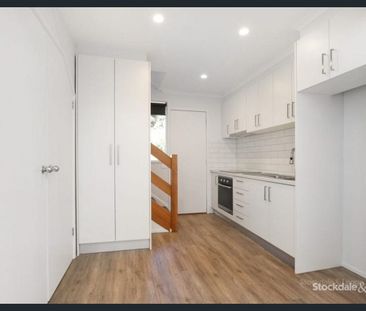 3 BEDROOMS & 2 BATHROOMS - Photo 5