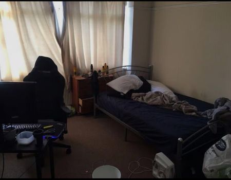 4 bedroom house to rent - Photo 2