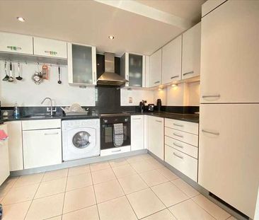 Mercury House, Heathcroft, Ealing, W5 - Photo 1