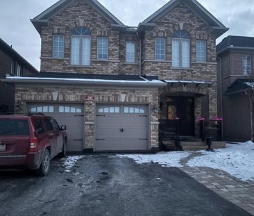 For Lease - 30 Prada Court, Brampton, Ontario - Photo 2