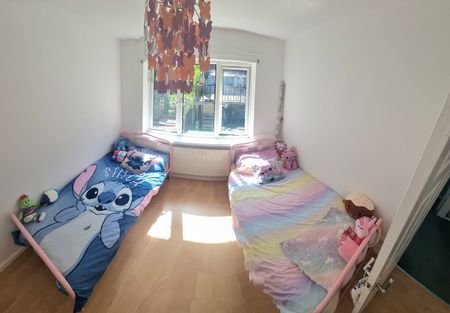 3 Bed Semi-Detached House, Jardine Close, S9 - Photo 5