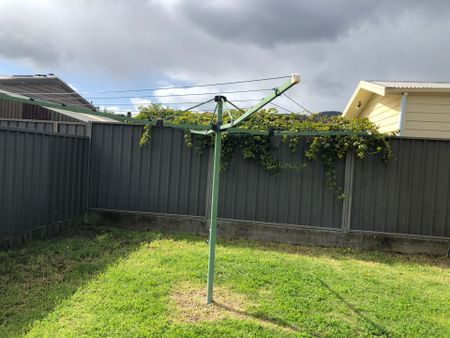 Three Bedroom Home - Photo 4