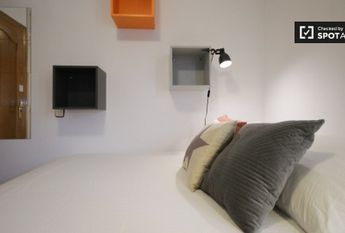 barcelona, Catalonia 08005