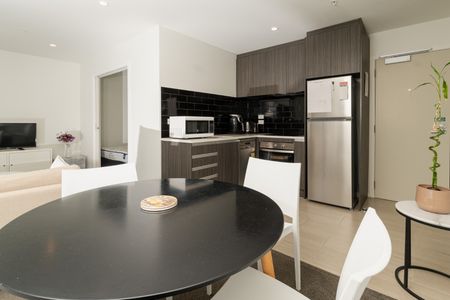 City Living at its Best - Photo 4